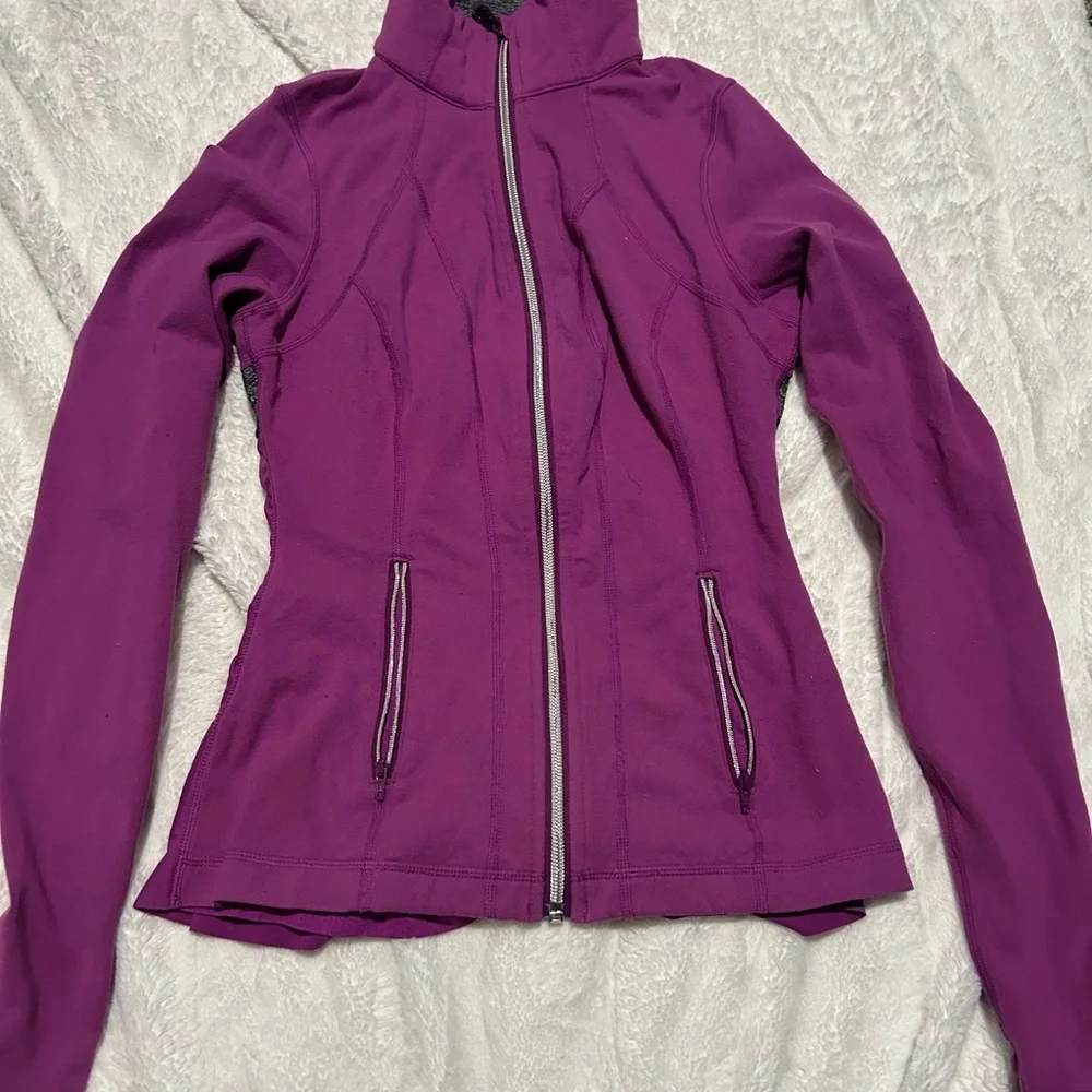 Lululemon Yogi Dance studio jacket size 4 - Picture 3 of 3